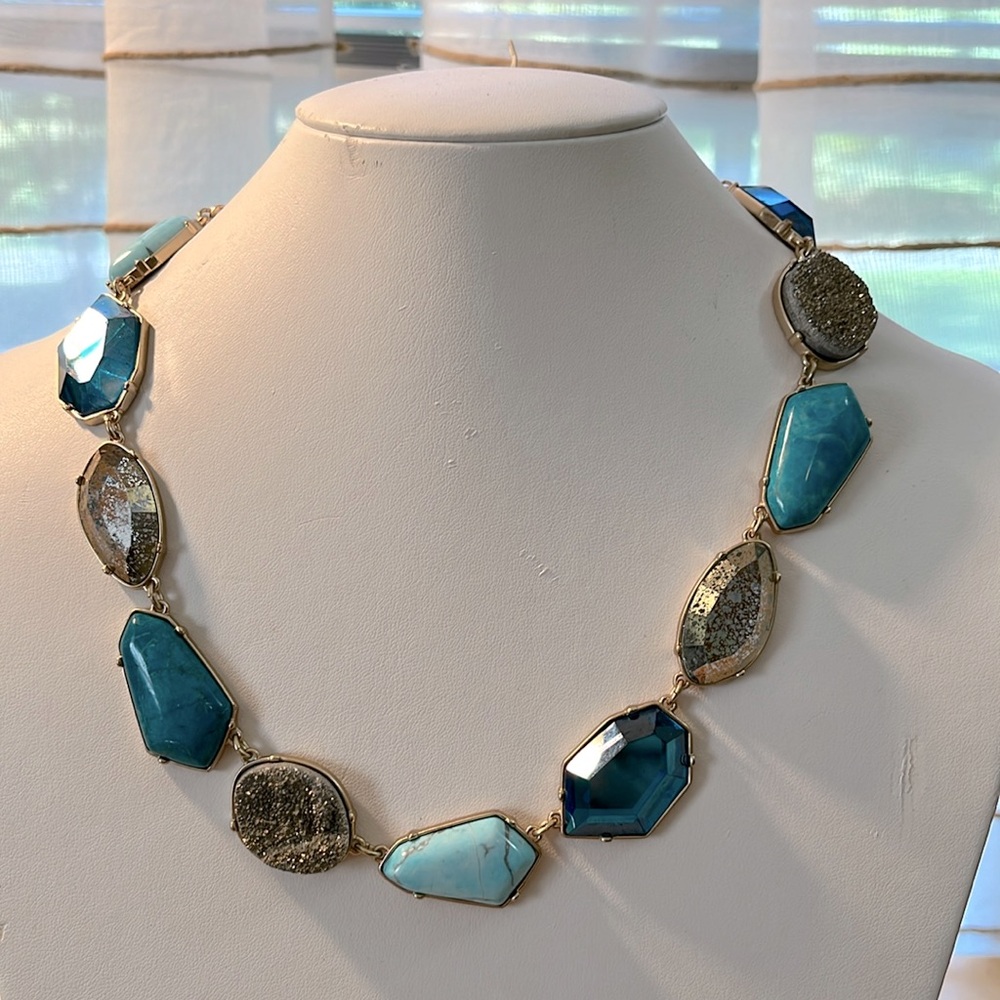 WHBM turquoise statement necklace NWT